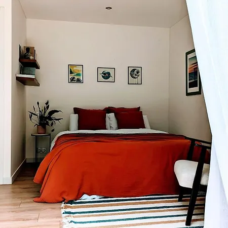 Lodge Tiny House Avec Piscine Proche Ocean Saint-Julien-en-Born