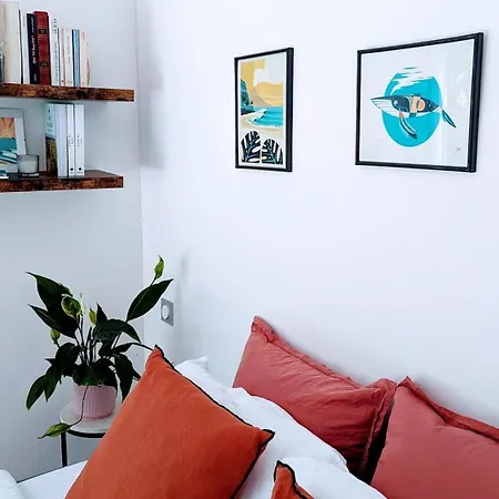 Lodge Tiny House Avec Piscine Proche Ocean